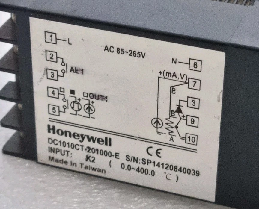 Used Working Honeywell DC1010 Temperature Controller DC1010CT-201000-E PID